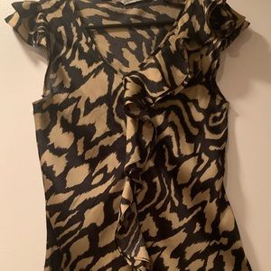 Signature by Larry Levine sleeveless animal 🦒 leopard print top blouse ruffles